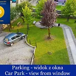 Apartment Przy Starowce - Stella - 2 Osobne Sypialnie, 2 Separate Bedrooms In Old Town - Main Square, Amazing View, Location! Boleslawiec (Lower Silesia)